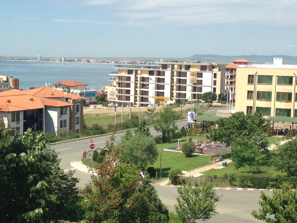 Yanis Guest House Sveti Vlas Exteriér fotografie