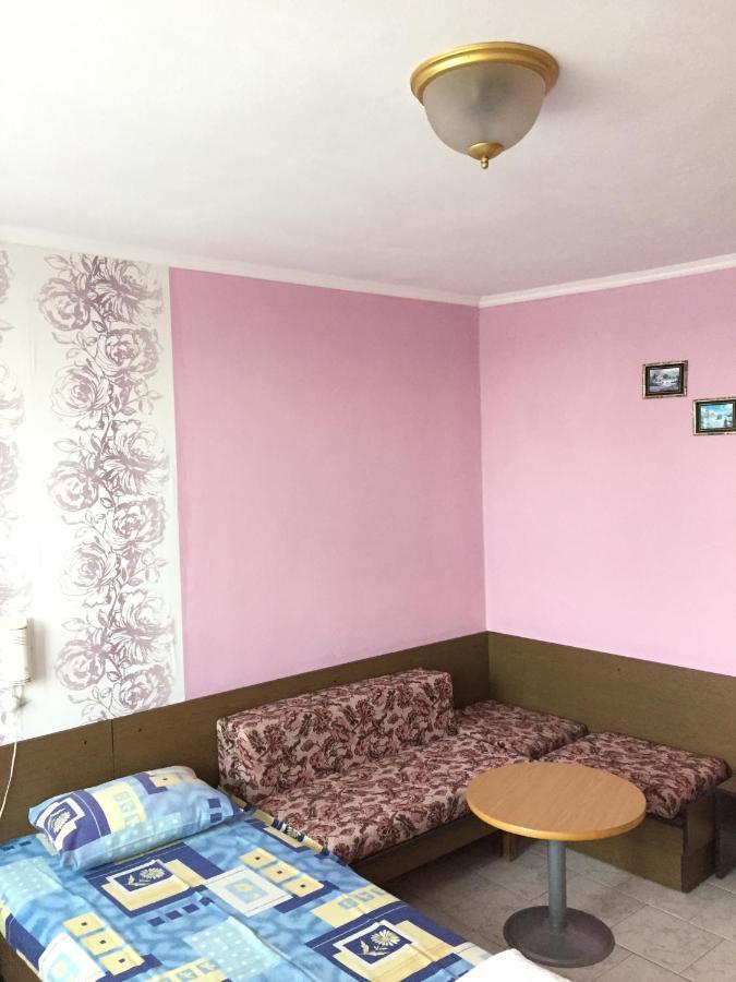 Yanis Guest House Sveti Vlas Pokoj fotografie